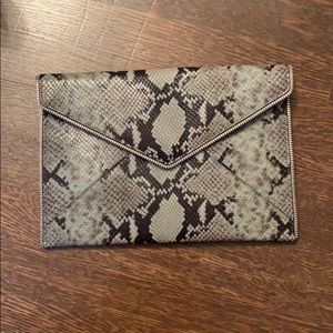 NWOT Rebecca Minkoff Leo Clutch